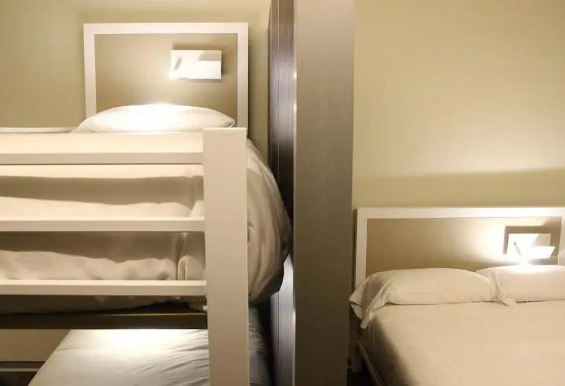 Perhehuone, Poshtel Bilbao  Premium Hostel