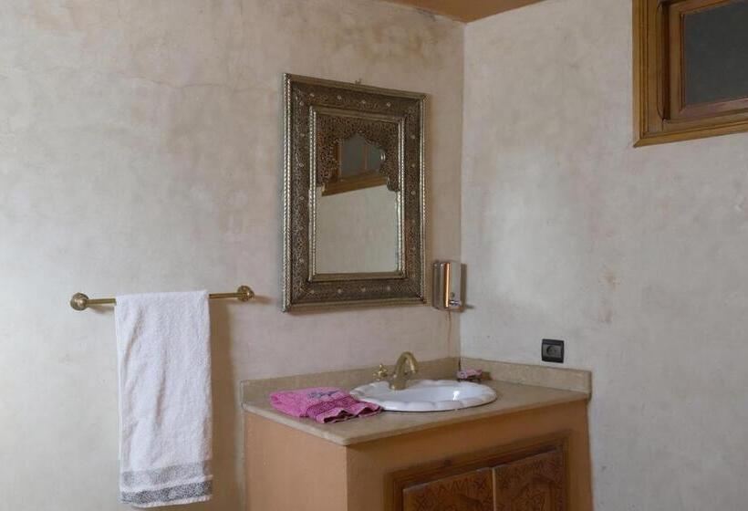 سوییت با چشم‌انداز کوه, Toubkal Ouarawt House Managed By Rachid Jellah
