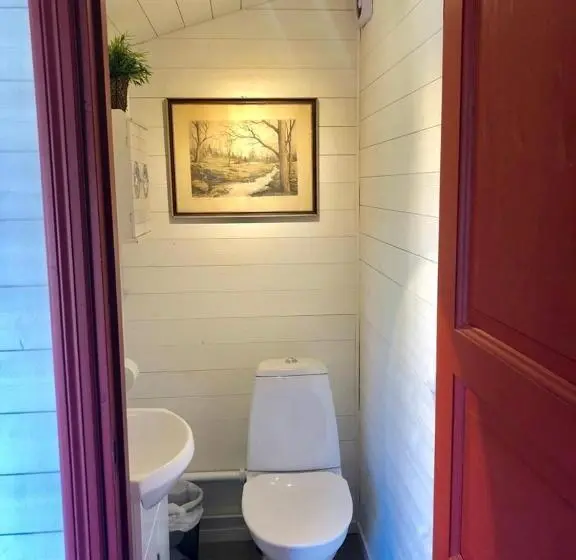 Talo 1 Makuuhuone, Prinsgården B&b Rum Stugor