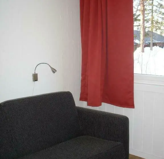 Perhehuone, Rauland Vandrerhjem Akademiet