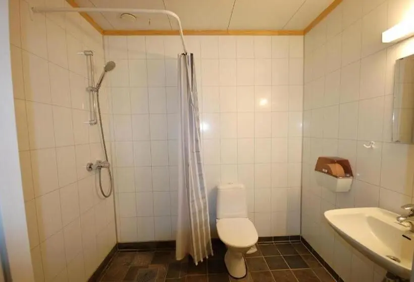 Üç Kişilik Standart Oda, Hi Sjoa
