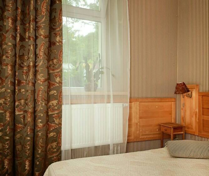 اتاق استاندارد, Sleep In Bnb