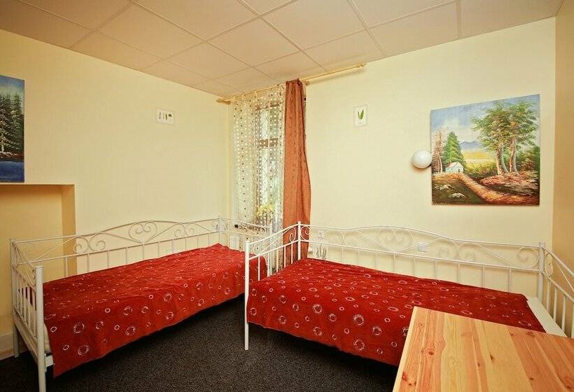 اتاق استاندارد, Sleep In Bnb