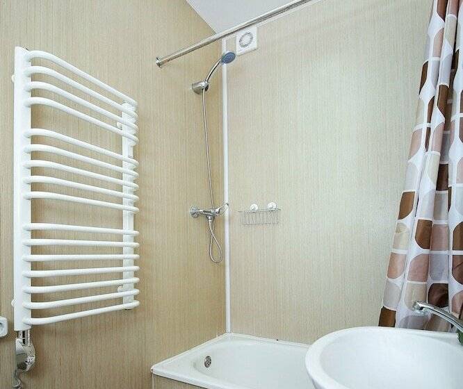 اتاق استاندارد, Sleep In Bnb