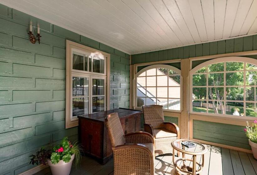 اتاق سوپریور با بالکن, Boutique Hotel Virkas Muiža