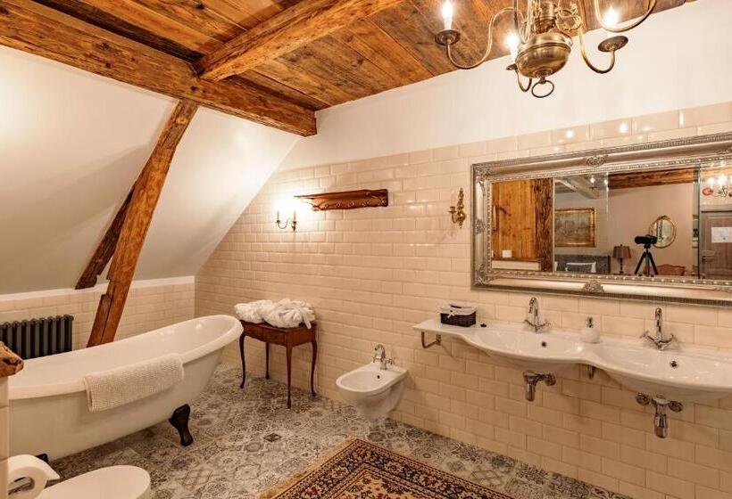 اتاق سوپریور با بالکن, Boutique Hotel Virkas Muiža