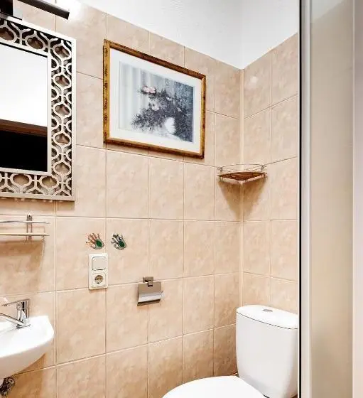 اتاق استاندارد چهار تخته, Boutique Hotel Virkas Muiža