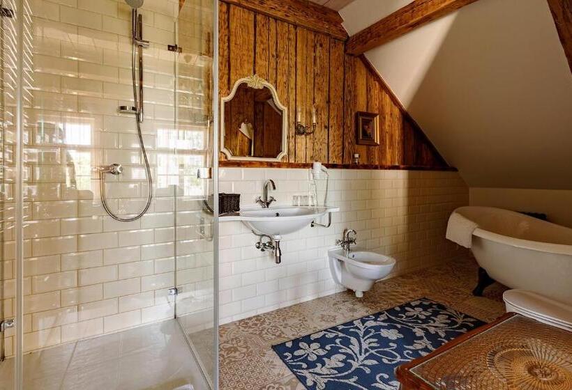 اتاق سوپریور, Boutique Hotel Virkas Muiža