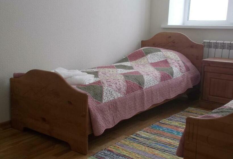 اتاق استاندارد, Hostel Pomor