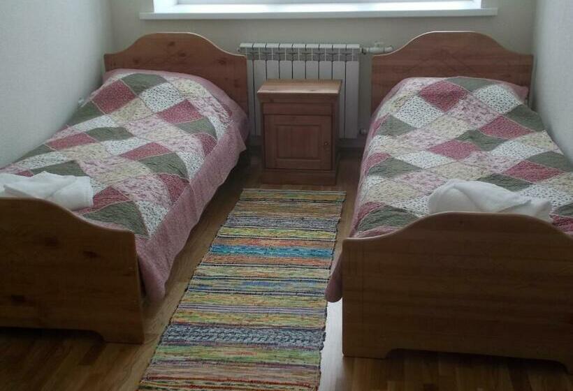 اتاق استاندارد, Hostel Pomor