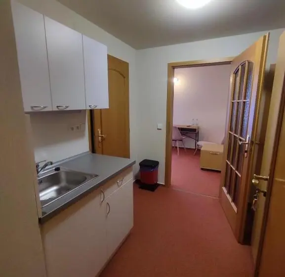 身障者適用スタンダードルーム, Brixen
