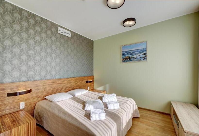 اتاق خانوادگی, Estonia Medical Spa &