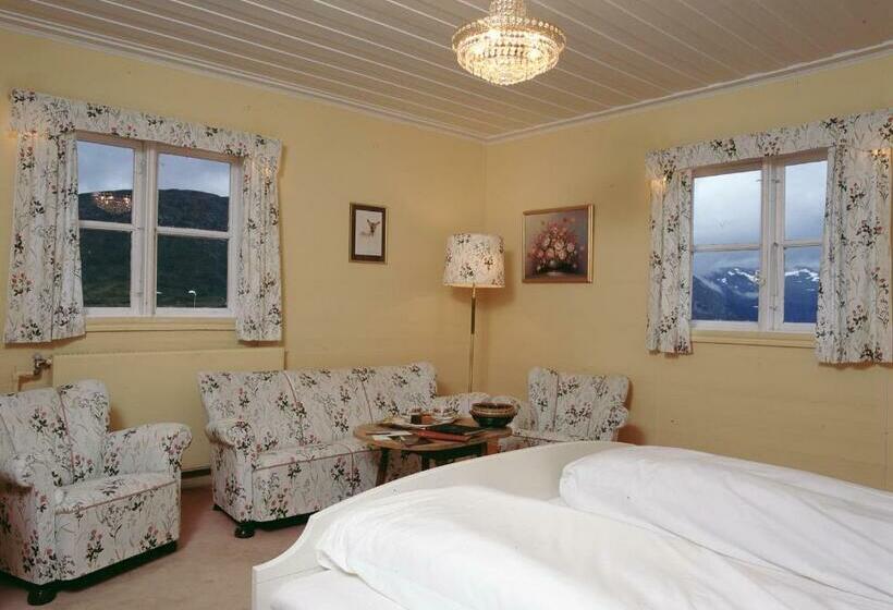 חדר סטנדרט, Fossli