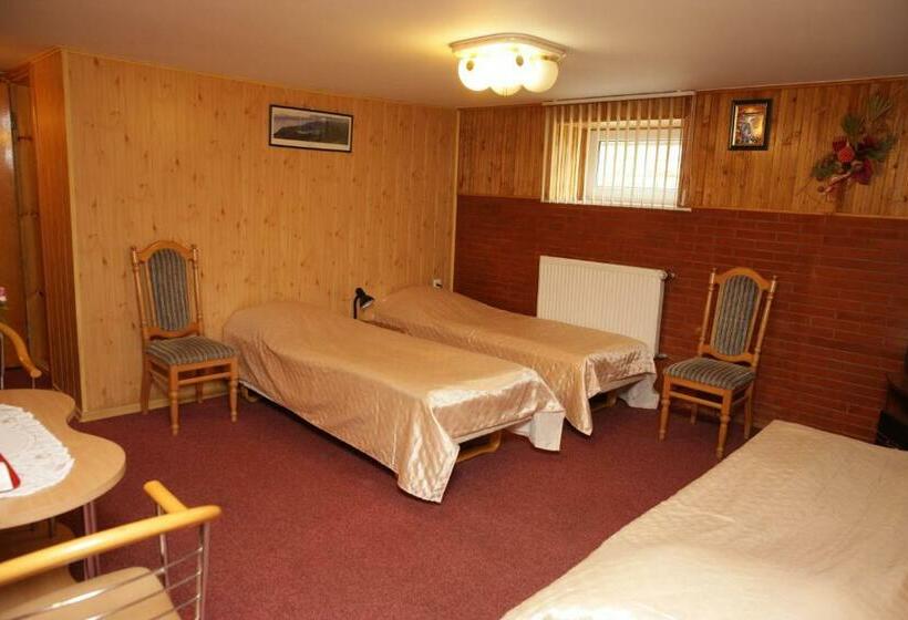 اتاق استاندارد سه نفره, Guest House Linas