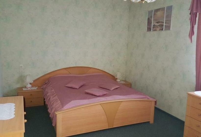 سوییت, Guest House Linas