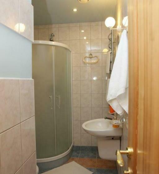 سوییت, Guest House Linas