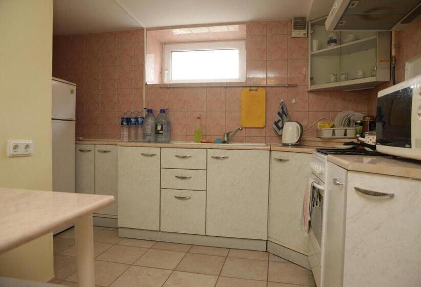 اتاق استاندارد, Guest House Linas
