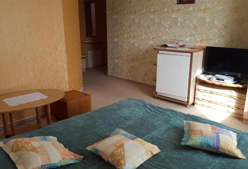 اتاق استاندارد, Guest House Linas