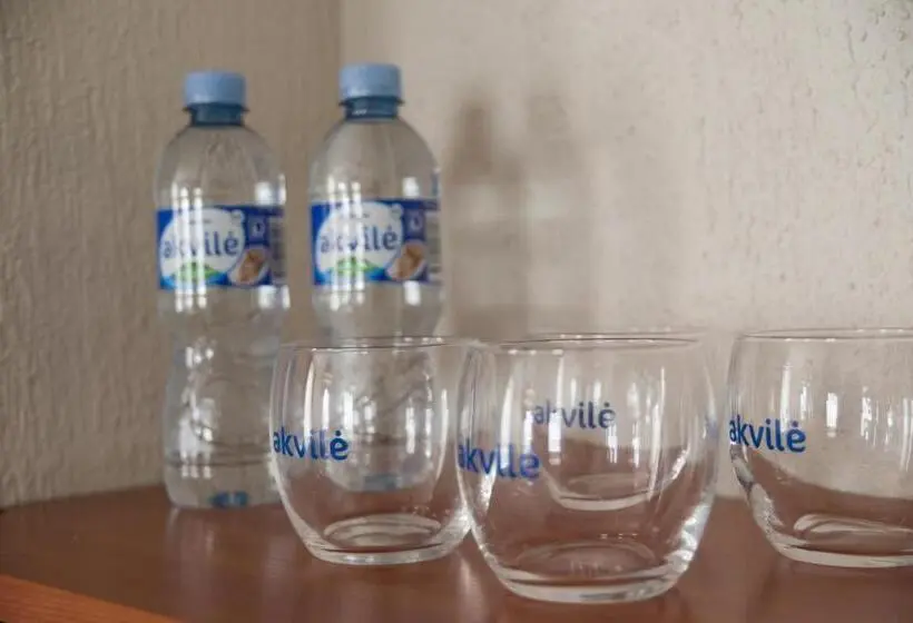 اتاق استاندارد سه نفره, Inza Guest House