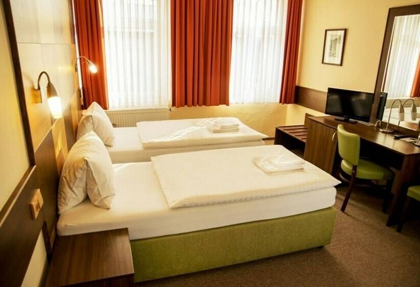 スタンダードルーム, Karel Iv