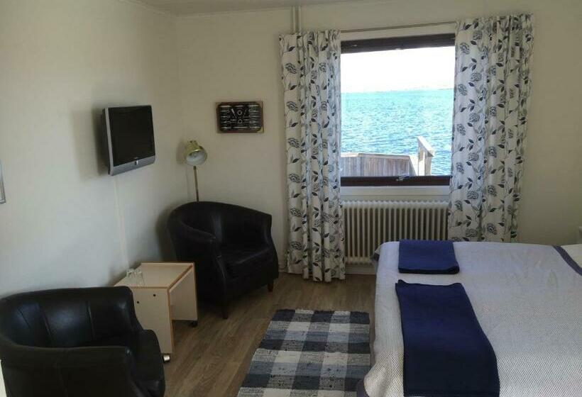 Номер Стандарт Вид на Море, L Fisketången