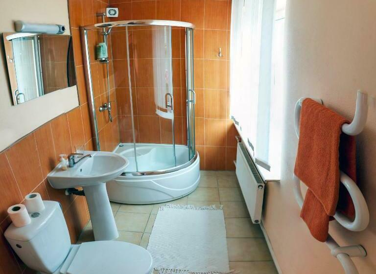 اتاق سوپریور, Laisves 30