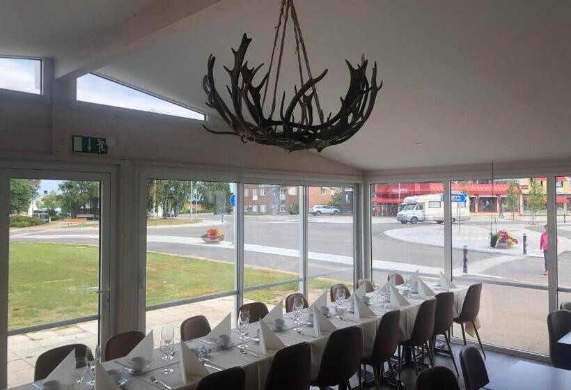 标准间, Lapland River