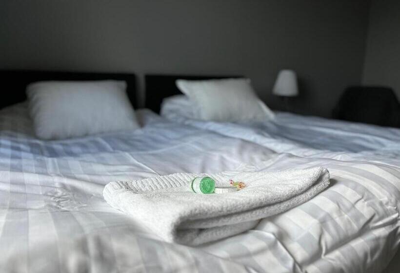 标准间, Lapland River