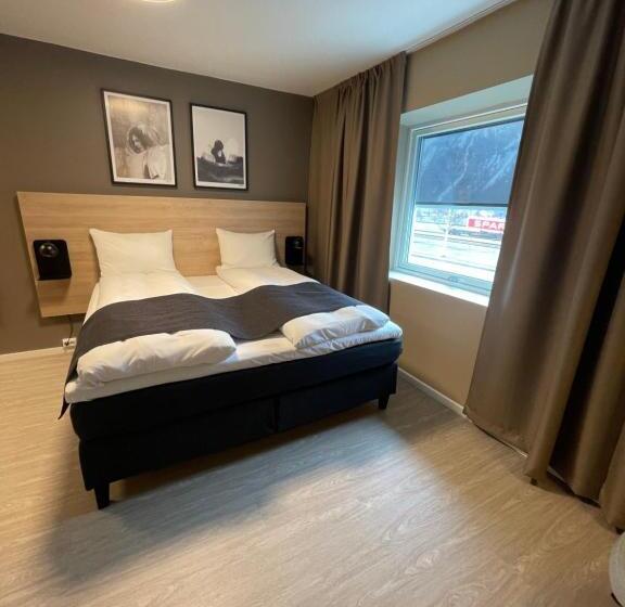 디럭스 룸, Mosjøen