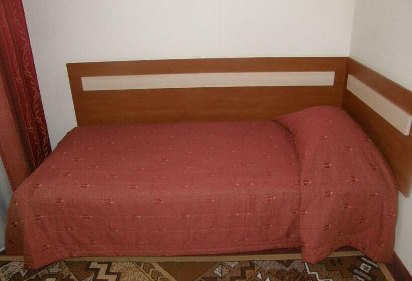 اتاق استاندارد چهار تخته, Ode Self Check In