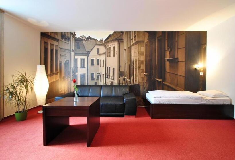 带1个卧室的公寓, Palác