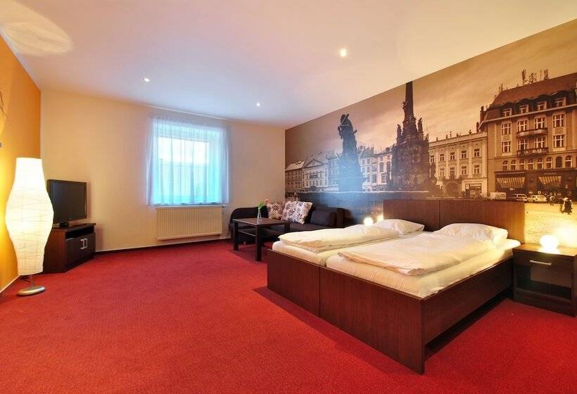 带1个卧室的公寓, Palác