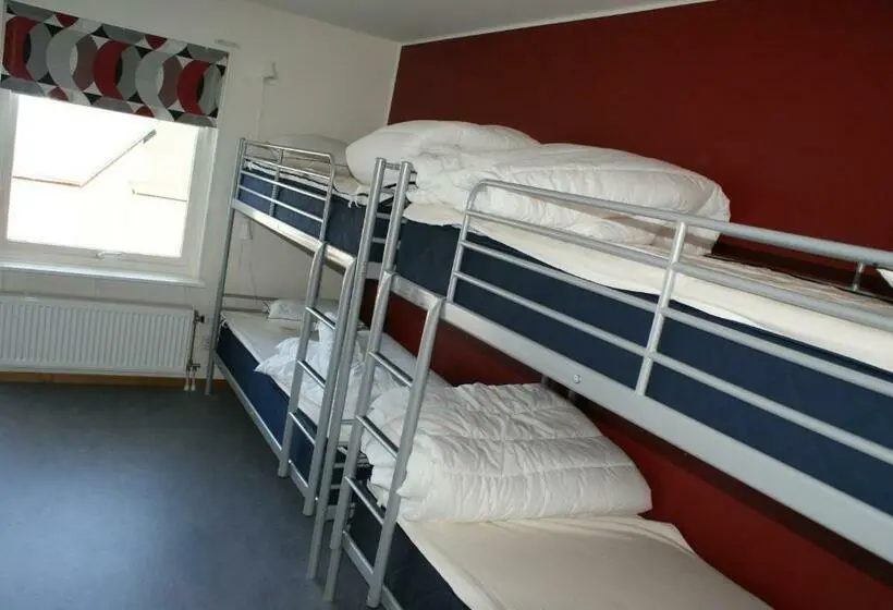 Standard Neljän Hengen Huone, Piteå Golfhotell