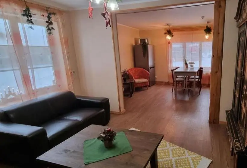 استودیو خانوادگی, Porto Resort