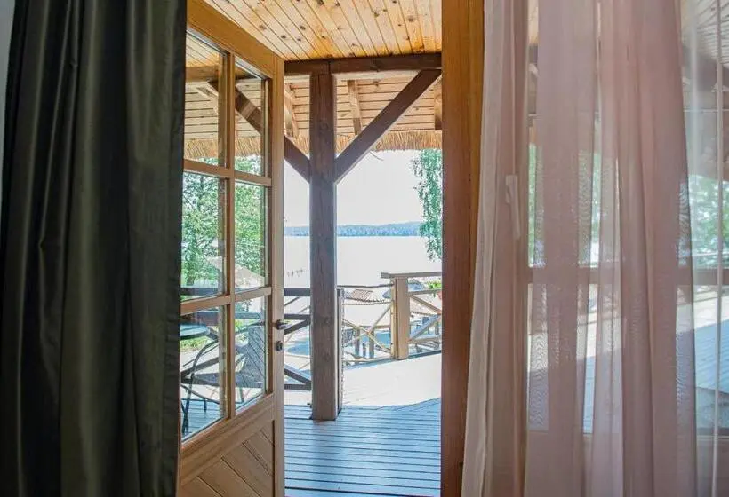 اتاق خانوادگی, Porto Resort