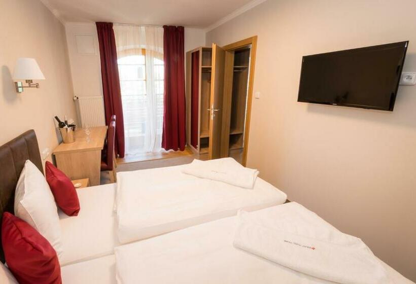 اتاق استاندارد, Relax Hotel Stork