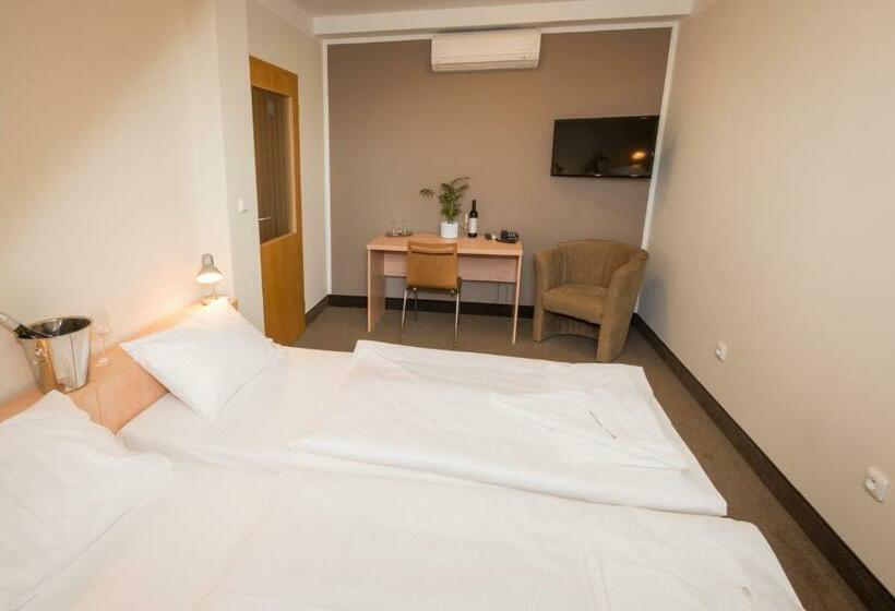 スタンダードルーム, Relax Hotel Stork