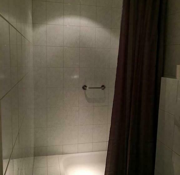 חדר סטנדרט, Salden