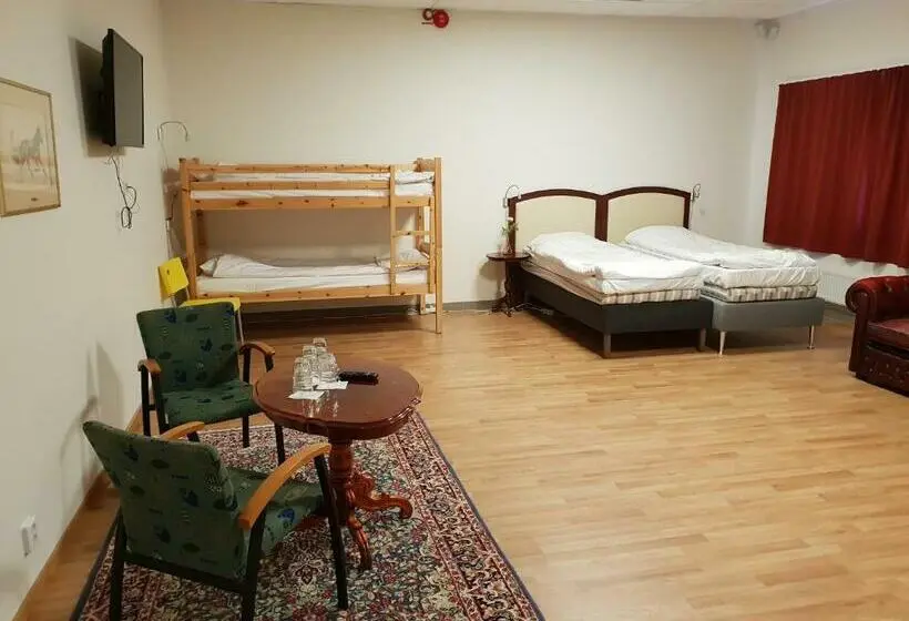Perhehuone, Trestads Restaurang Hotell & Pensionat