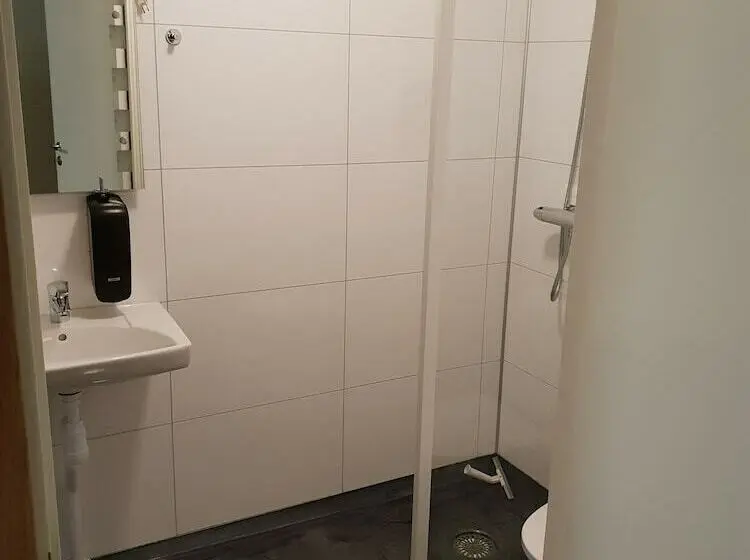 Standard Yhden Hengen Huone, Trestads Restaurang Hotell & Pensionat
