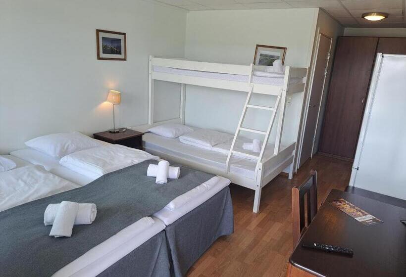 חדר משפחתי, Motell Svinesundparken