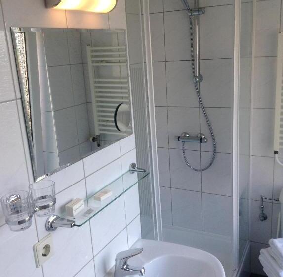 غرفة قياسية, Pension Oranje