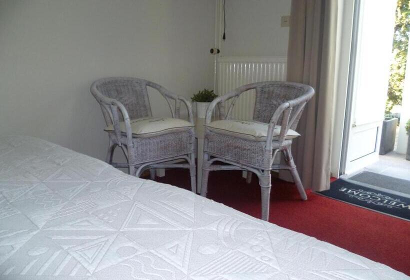 غرفة قياسية, Pension Oranje