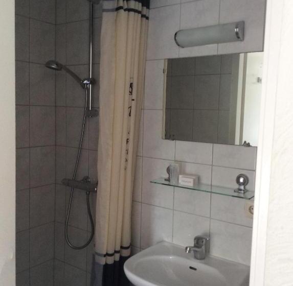 غرفة عائلية, Pension Oranje