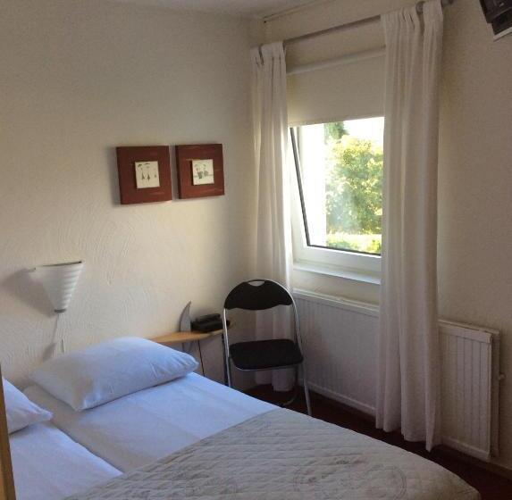 غرفة إقتصادية, Pension Oranje