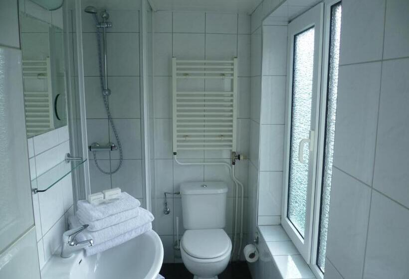 غرفة قياسية, Pension Oranje