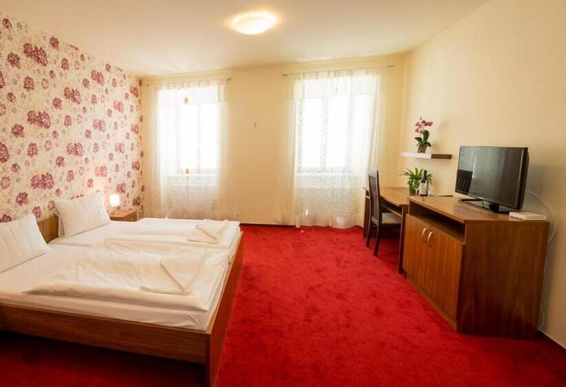 Апартаменты Deluxe 1 Спальня, Relax Hotel Stork
