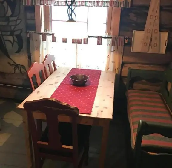Talo 2 Makuuhuonetta, Rondane Haukliseter Fjellhotell
