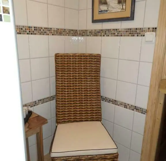 Standard Yhden Hengen Huone, Skogis Bed & Breakfast
