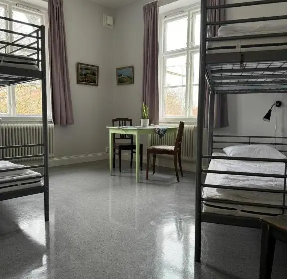 バスルーム共同エコノミー4人部屋, Stf Landskrona Hostel